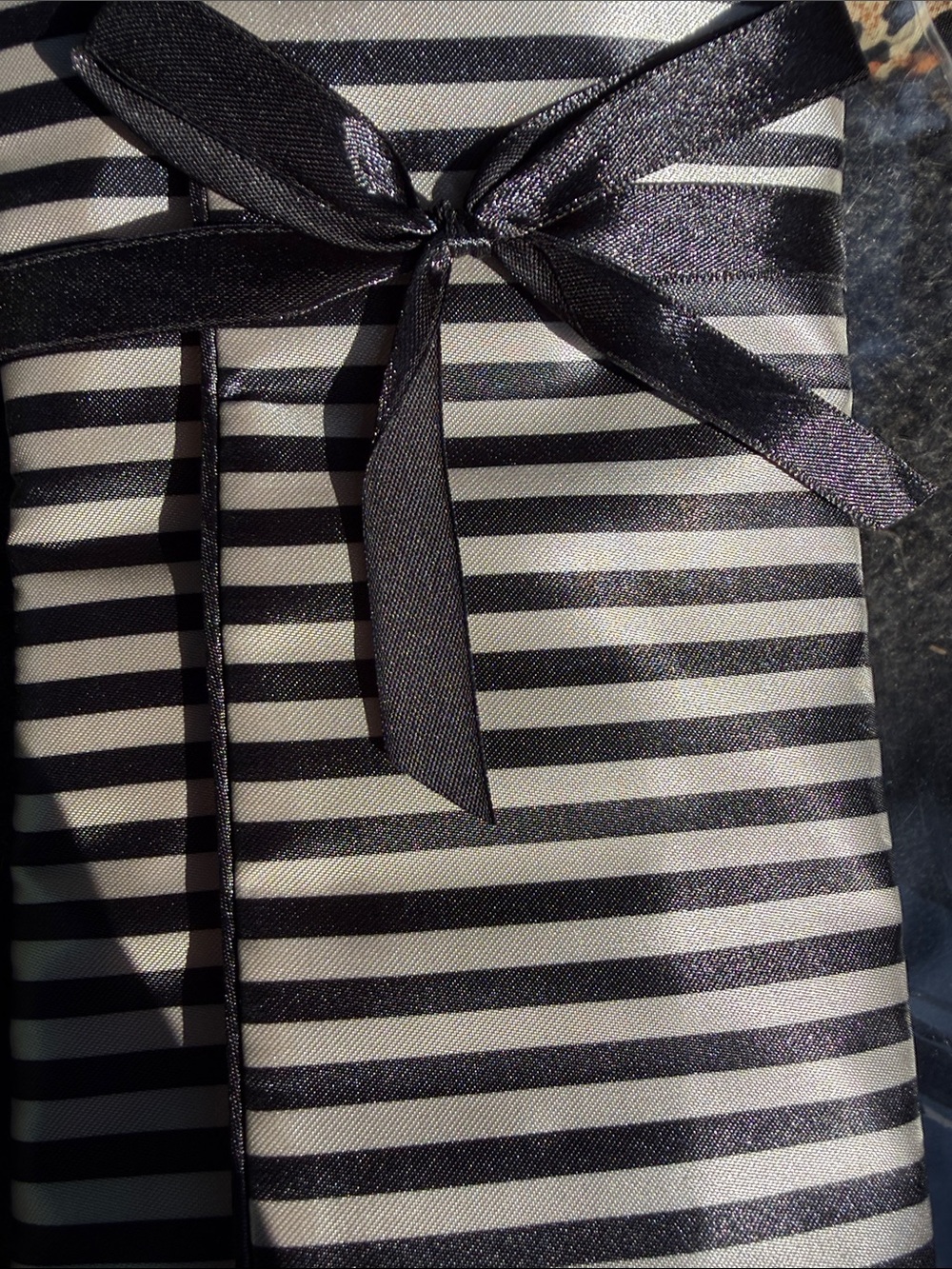 Hair Extension Storage Case - Picture 2 of 4